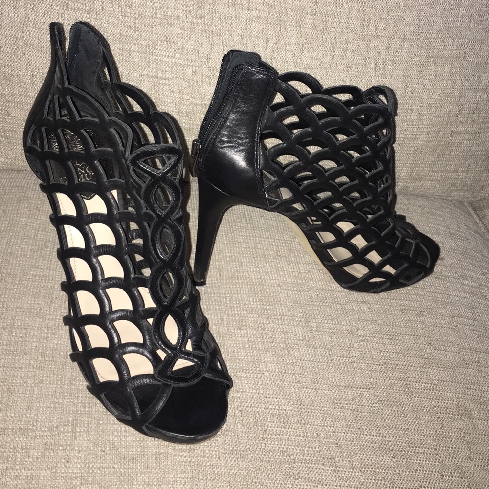 HOT Vince Camino cage heels